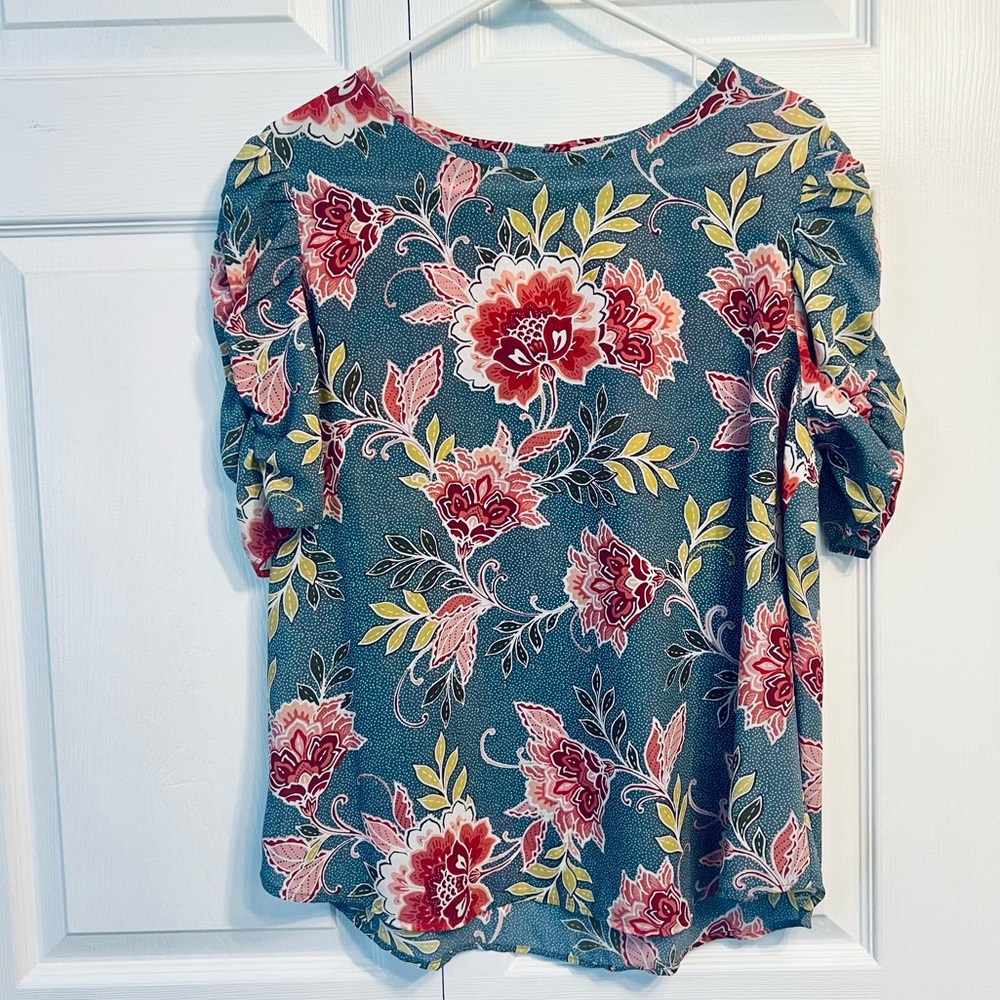 LOFT Floral Blouse, Size L, EUC